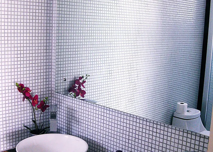 Apartamento Iris & *